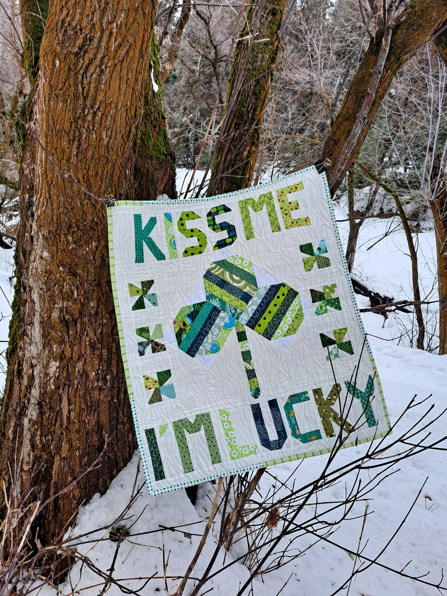 Kiss Me Irish wall hanging PDF quilt pattern