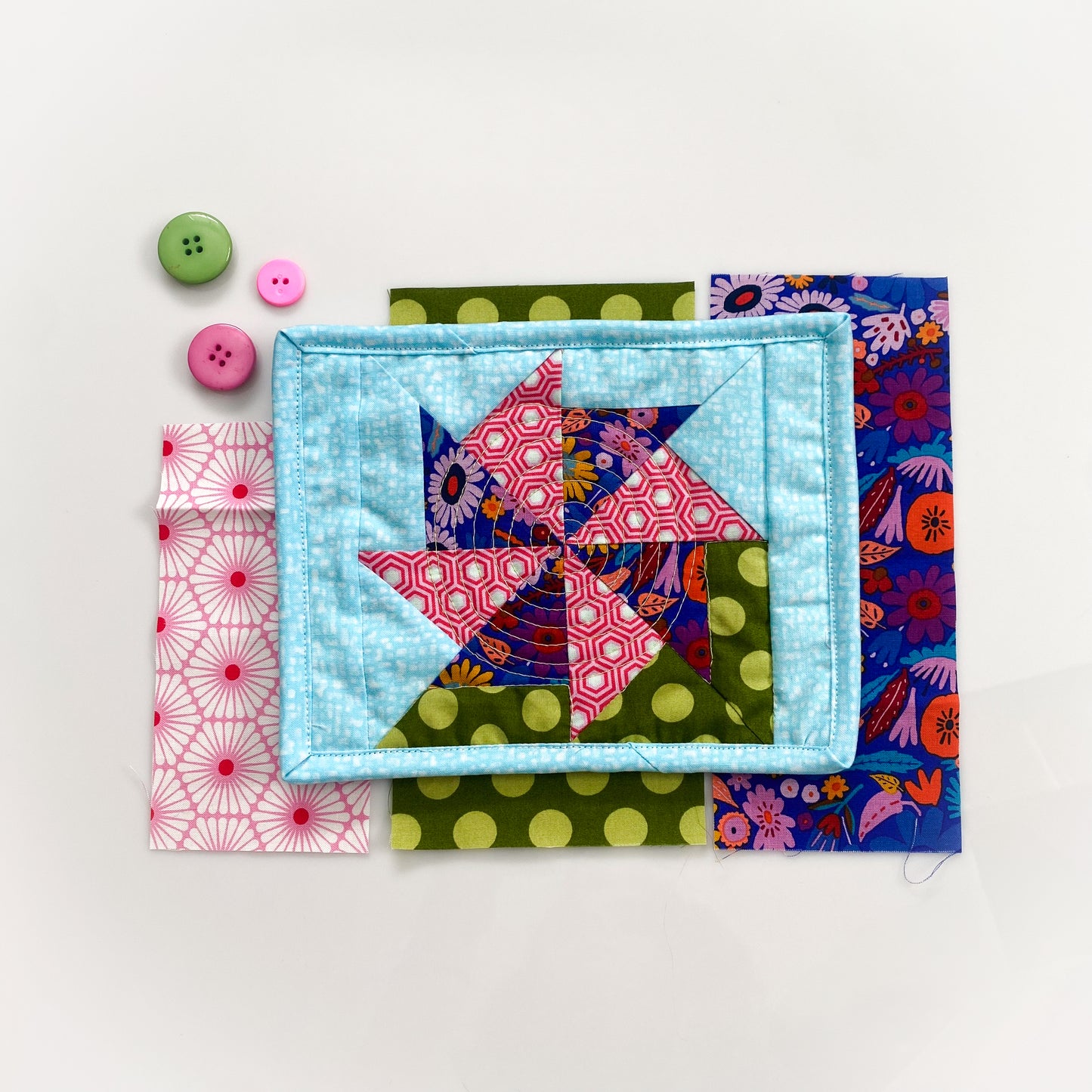 Garden Friends Mug Rug Kit Collection