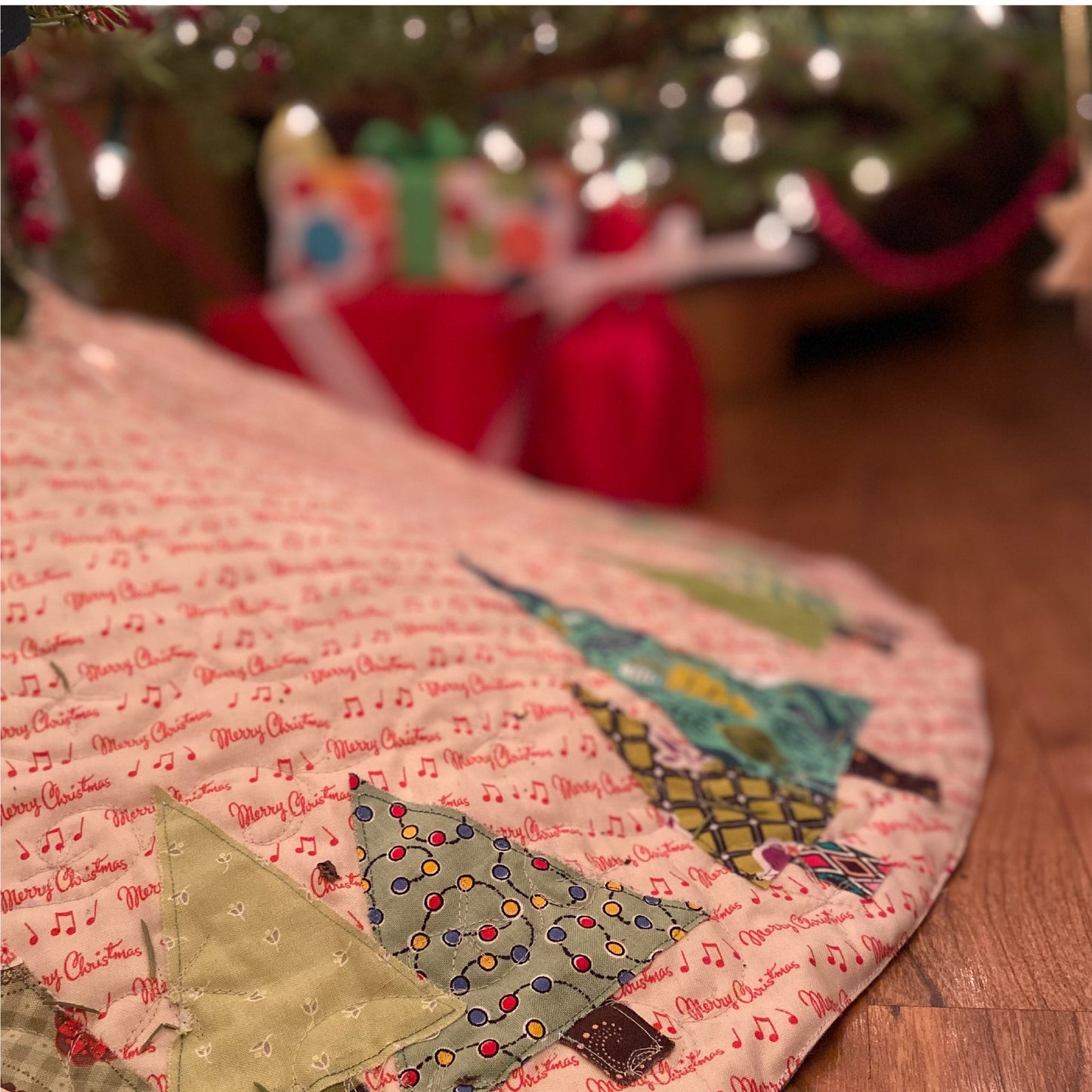 Let It Snow/ Oh Christmas Tree Reversible Tree Skirt PDF Quilt Pattern