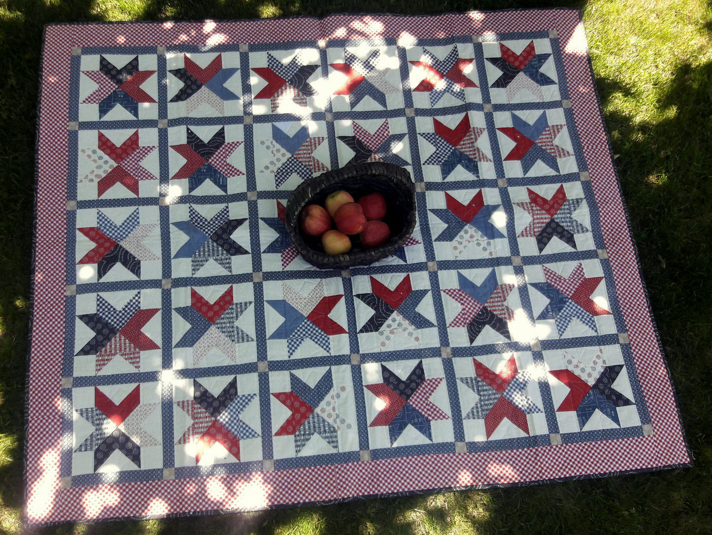 Braveheart Picnic Quilt & Matching Table Runner - Quilt Pattern