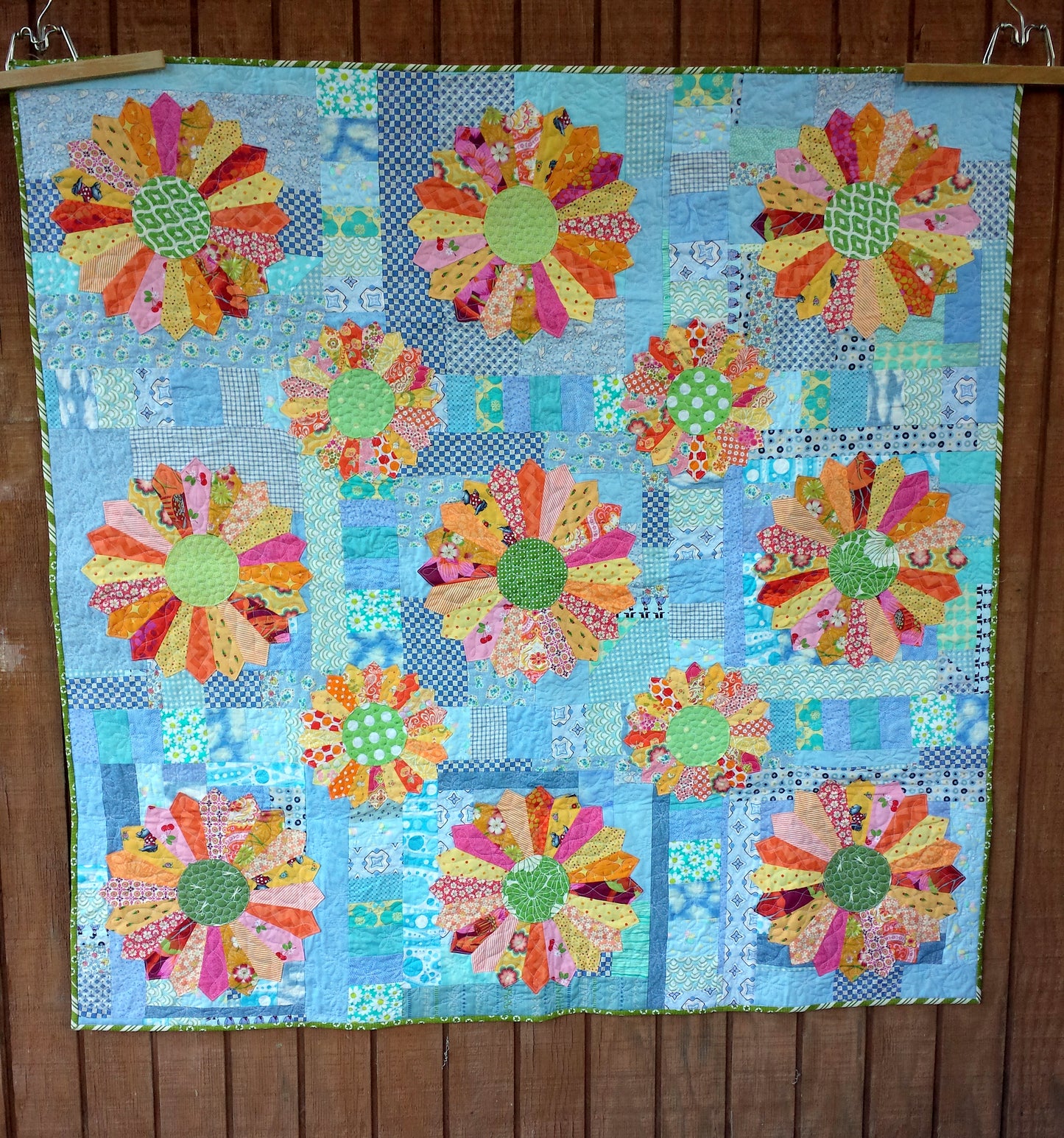 Scrappy Dresden quilt pattern